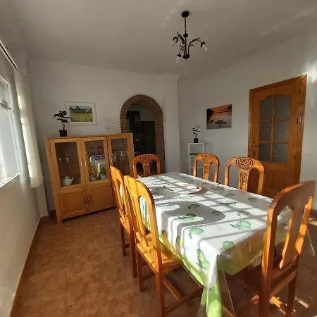 Clara Beautiful Villa, Heated Pool, 10 Min By Rentasunnyplace Arenas (Malaga)